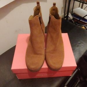 Suede chelsea boots